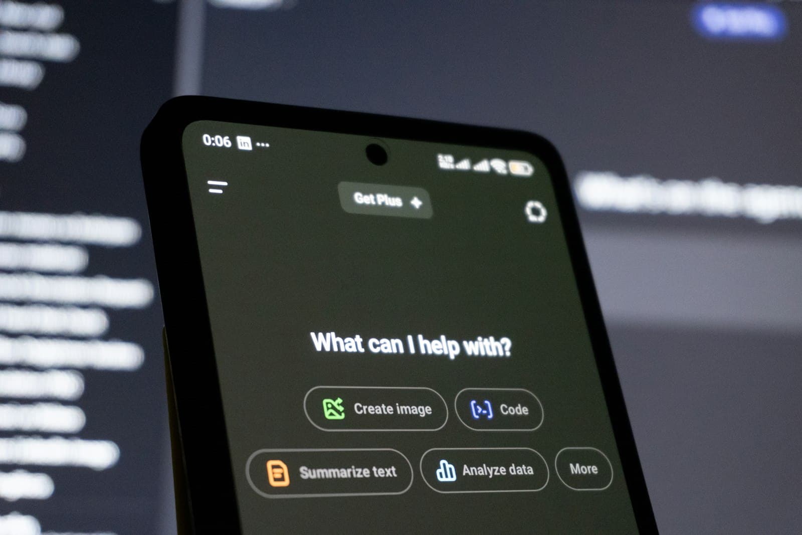 Chatbot de IA no WhatsApp: como funciona e quanto custa implementar